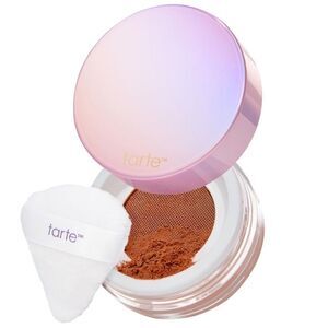 🌻 TARTE CHESTNUT FOR MAHOGANY TO ESPRESSO SKIN
TONES Creaseless Setting Powder